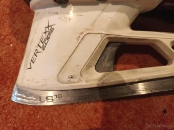 Brankářské brusle Bauer Vapor X900, vel. EUR 44,5., 9D(užší) - 11
