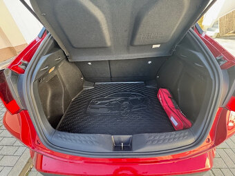 Toyota C-HR 1.8 Hybrid - 11