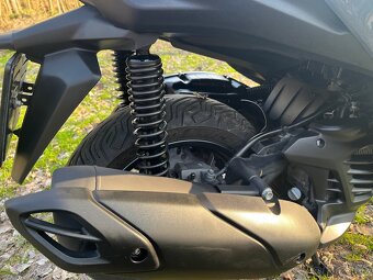 Yamaha Xmax 125 - Techmax r.v.2021 9kw - 11