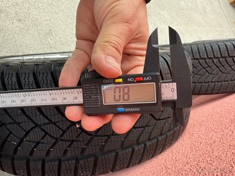 Zimní sada originál Audi A4 A5 S5 245/40 R18 - 11
