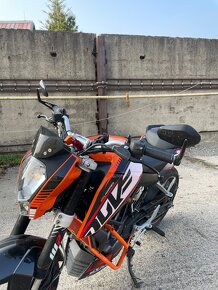 KTM Duke 125 - 11