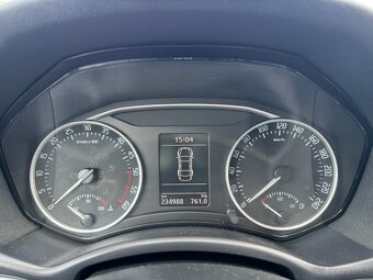 Škoda Octavia SCOUT 4X4 2,0 TDI 103 KW - 11