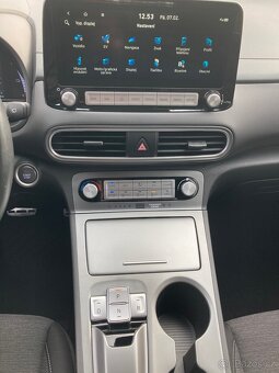 HYUNDAI KONA STYLE 64 kWh ROK 2020 SOH 100% - 11
