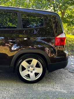 Chevrolet Orlando, 2.0TDI 120kw, 7.míst, 1.majitel, tažné - 11