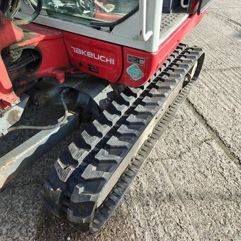 Minirypadlo TAKEUCHI TB235-2 – NOVÉ PÁSY + bourací kladivo - 11