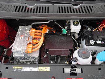 CitiGo e-iV 83PS Bat 36kWh Ambition Klima Centr DPH 3/20 - 11