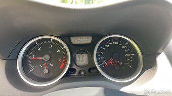 Renault Megane 1.5 dCi 78kW, r.v. 2009 - 11