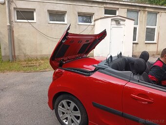 Peugeot 207 cc - 11