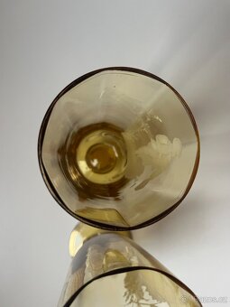 Mary Gregory - žluté starožitné poháry, ručně malované - 11