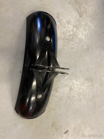 Moto Guzzi V7 Mistral výfuky a doplňky - 11