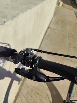 Canyon Lux CFR - 11