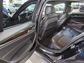 BMW Řada 5, 540d x-drive 235kw M-paket - DPH - 11