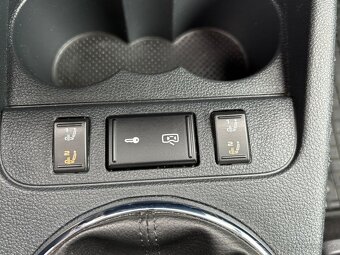 Škoda Fabia 1.2 TSI 63 kW, r.v. 2012 – bohatá výbava, bez i - 11