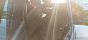FORD FOCUS C-MAX 2,0TDCi98kw,rv4/2005,GHIA,ALU,2.MAJITELKA - 11
