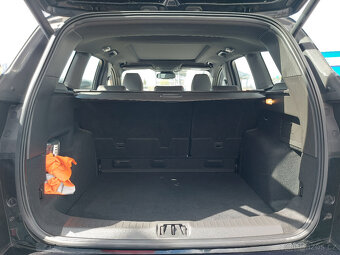 Ford Kuga 2,0 TDCi 4x4 ST-Line 180PS S.KNIHA - 11