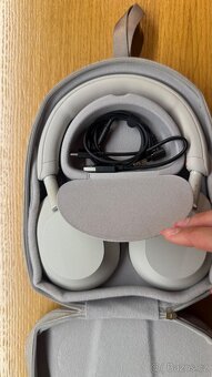 Sluchátka Sony WH-1000XM5 - 11
