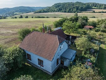 Prodej Rodinného domu s pozemkem 3004 m2 na samotě nedaleko  - 11