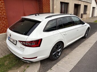 Prodám Škoda Superb sportline - 11