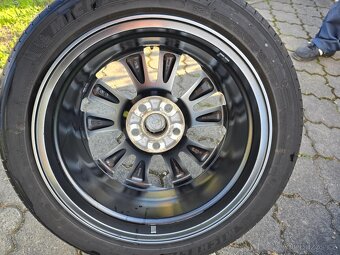 Originál ALU kola Toyota Auris 17" 5x114.3 - 11