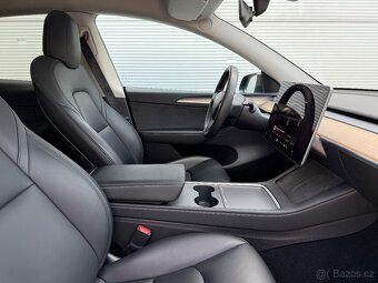 Tesla Model Y Long Range 4x4 záruka 2030 DPH - 11