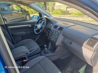 Prodám Volkswagen Touran 7 mist - 11