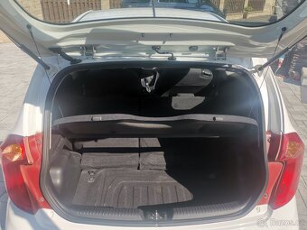 Kia Picanto 1.0i 51kw - 11