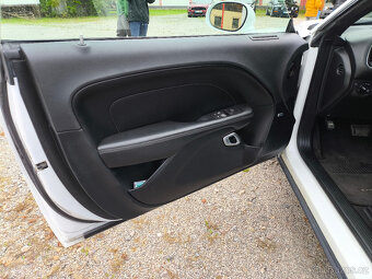 2016 Dodge Challenger SXT+ 3.6 V6 Pentastar 227 kW - 11