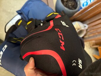 Hráčská výstroj - 11