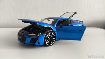 Model Audi R8 Performance 1:18 Keng Fai / NZG. - 11