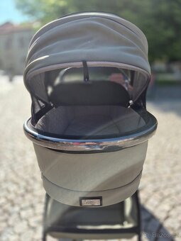 Kočárek Moon Resea S+ - 11