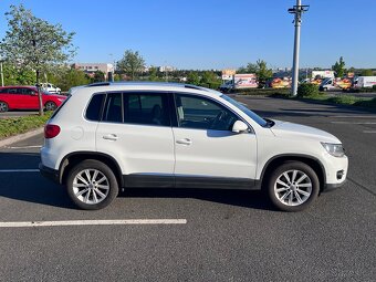 Volkswagen TIGUAN 2.0 TDi 4x4 DSG 103kW SPORT & STYLE - 11