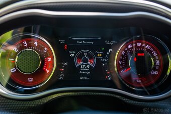 Dodge Challenger Hellcat - 11