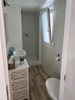 predaj mobilného domu VODICE 63m2 + 30m2 terasa - 11