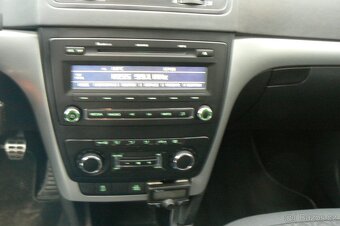 Škoda Yeti 2.0TDi 4x4 2012 1. majitel  132426 km - 11
