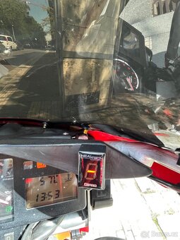 Aprilia Tuono Fighter - 11