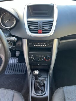 Peugeot 207 1.4 HDI 50KW, Servisní kniha - 11