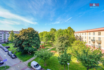 Prodej bytu 2+1, 53 m², Plzeň, ul. náměstí Generála Píky - 11
