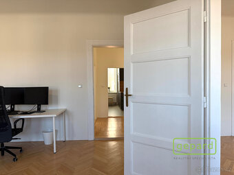 Pronájem bytu 3+1 107 m² - 11