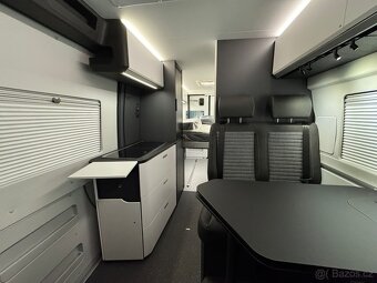 ADRIA TWIN SPORTS 640 SGX, TOP vestavba - 11