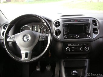 Volkswagen Tiguan 2.0 TDi 4Motion XENON ALCANTARA NAVI TAŽNÉ - 11