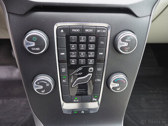 Volvo V40 2.0 D3 5ti válec, původ ČR - 11
