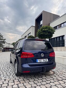 Volkswagen Touran 2.0tdi 103 kw 2013 - 11