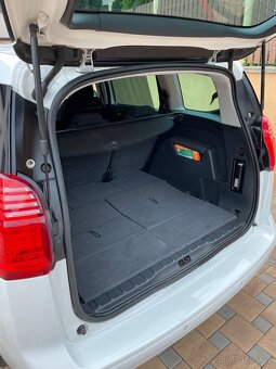 Peugeot 5008 - 1.6HDi 2013 - první majitel - 11