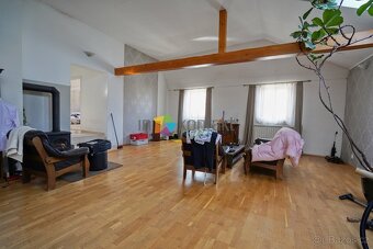 Prodej byty 3+1, 192 m2 - Znojmo, ev.č. 00421 - 11