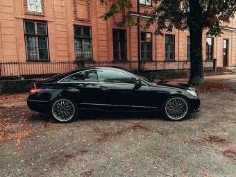 MERCEDES-BENZ W207 E350 CDi - COUPE - 11