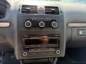 Volkswagen Touran 1.6 tdi - 11