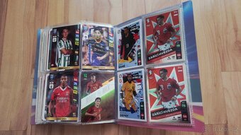 Album fotbalových kartiček - 11