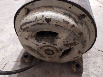 Elektromotor AEG - 11