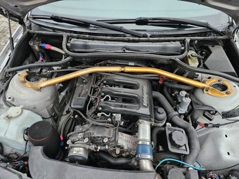 BMW 330d e46 - 11