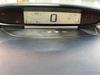 Citroen C4 - 11